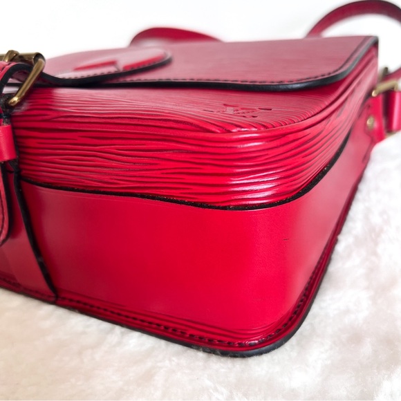 LOUIS VUITTON Cartouchiere Epi Red Shoulder Crossbody Bag Vintage MM - Picture 6 of 16